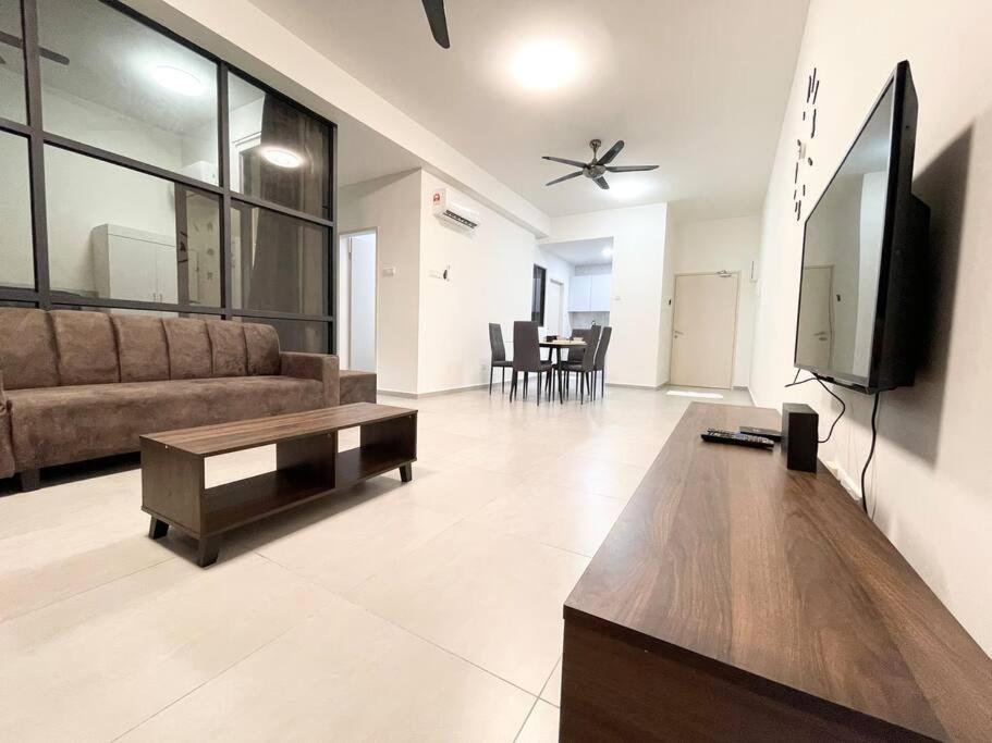 Apartamento Quartz Near To Jonker Walk With Infinity Pool Cozy 3B2B Malacca Exterior foto