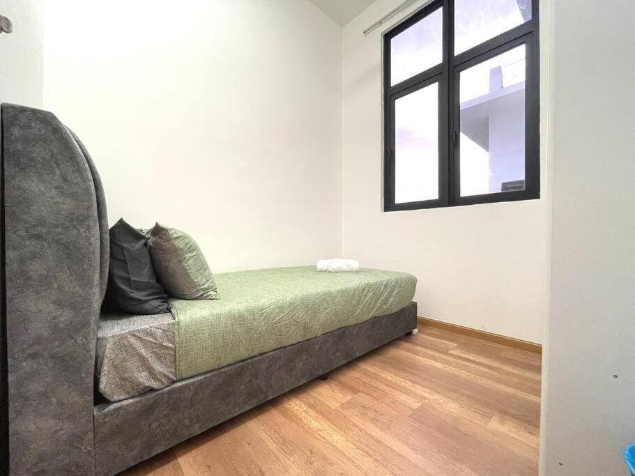 Apartamento Quartz Near To Jonker Walk With Infinity Pool Cozy 3B2B Malacca Exterior foto
