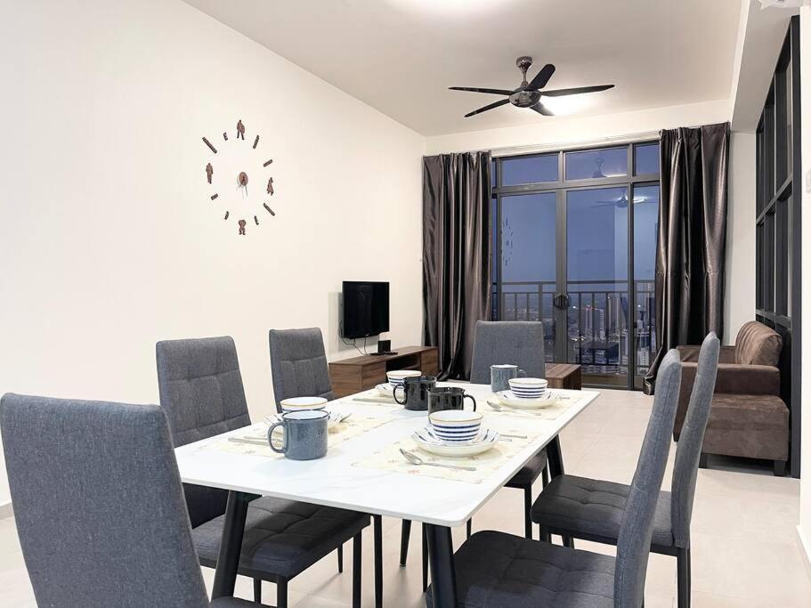 Apartamento Quartz Near To Jonker Walk With Infinity Pool Cozy 3B2B Malacca Exterior foto